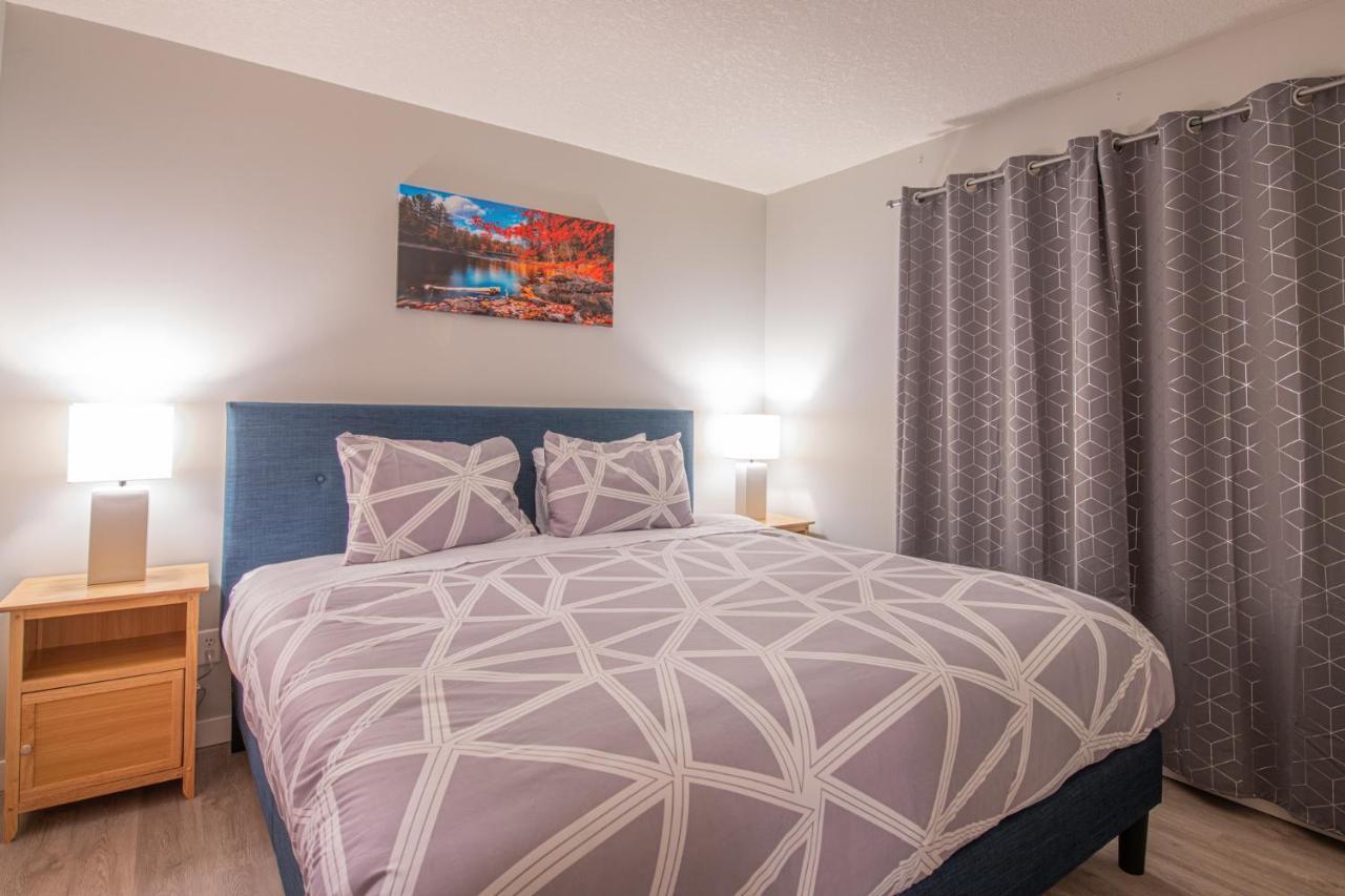 Mountain View 2 Bedroom Condo - Wt Top Floor-401 Canmore Kültér fotó
