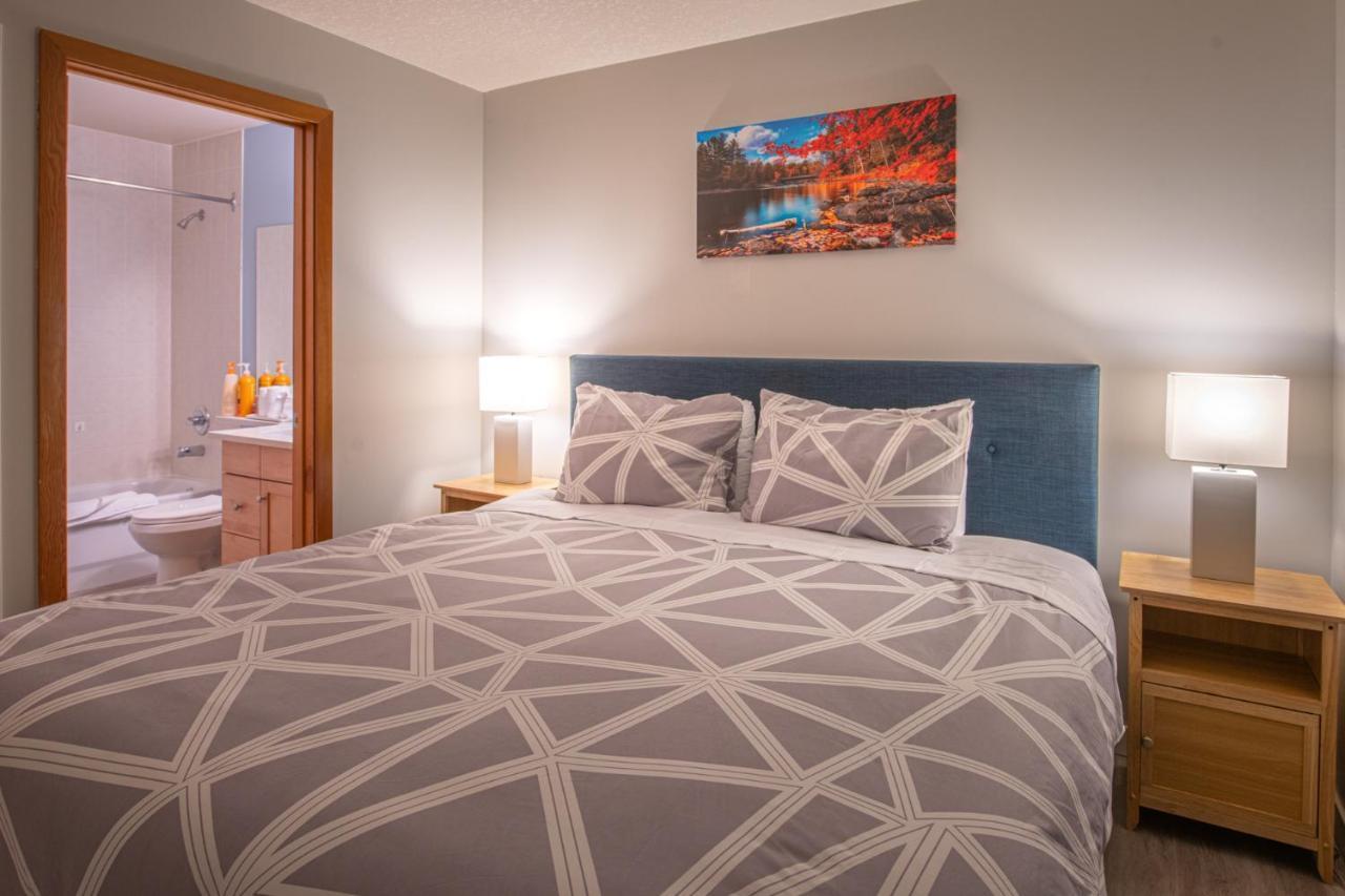 Mountain View 2 Bedroom Condo - Wt Top Floor-401 Canmore Kültér fotó